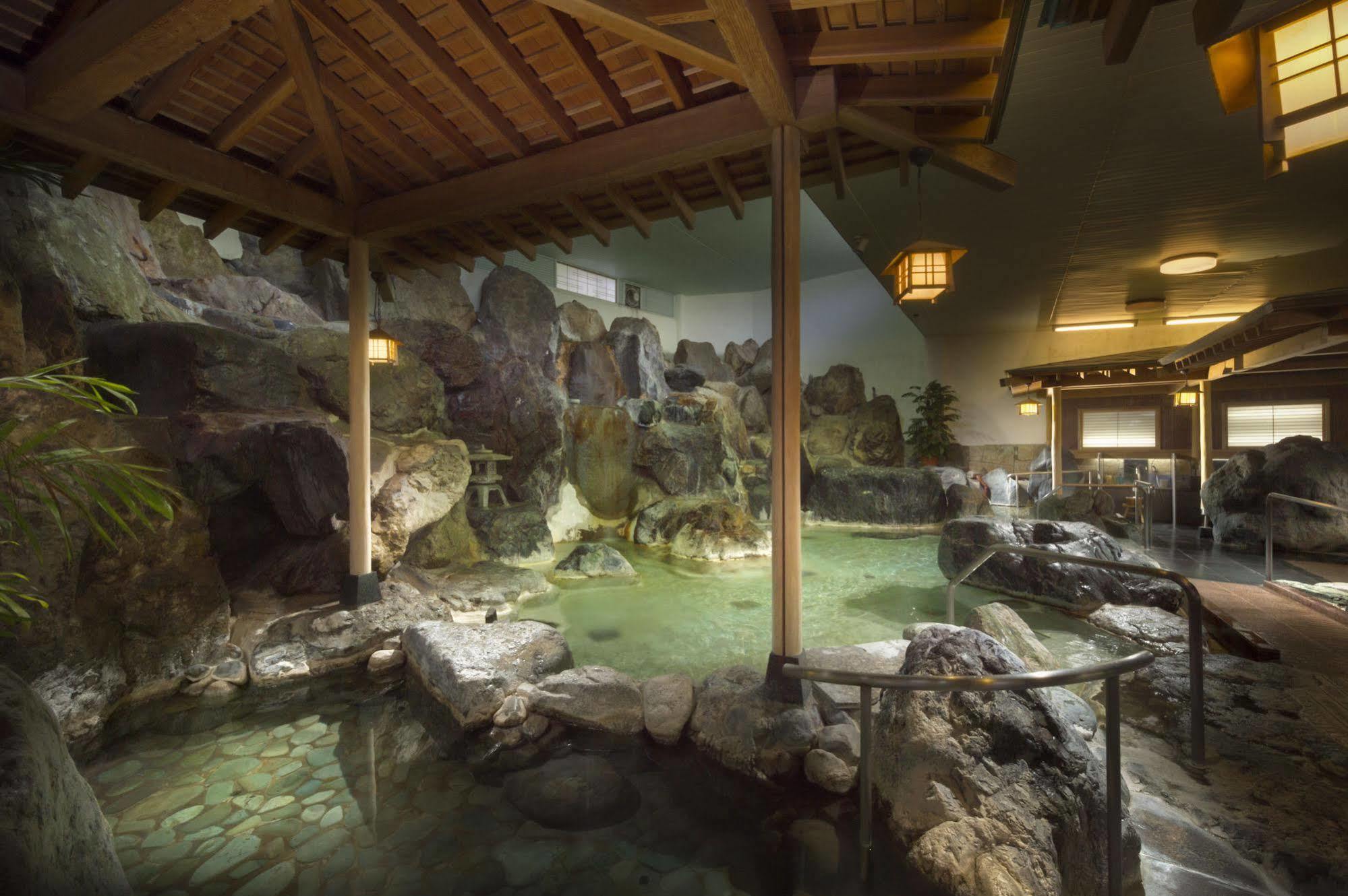 Готель Fujisan Onsen Bessho Sasa Фудзі-Йосіда Екстер'єр фото
