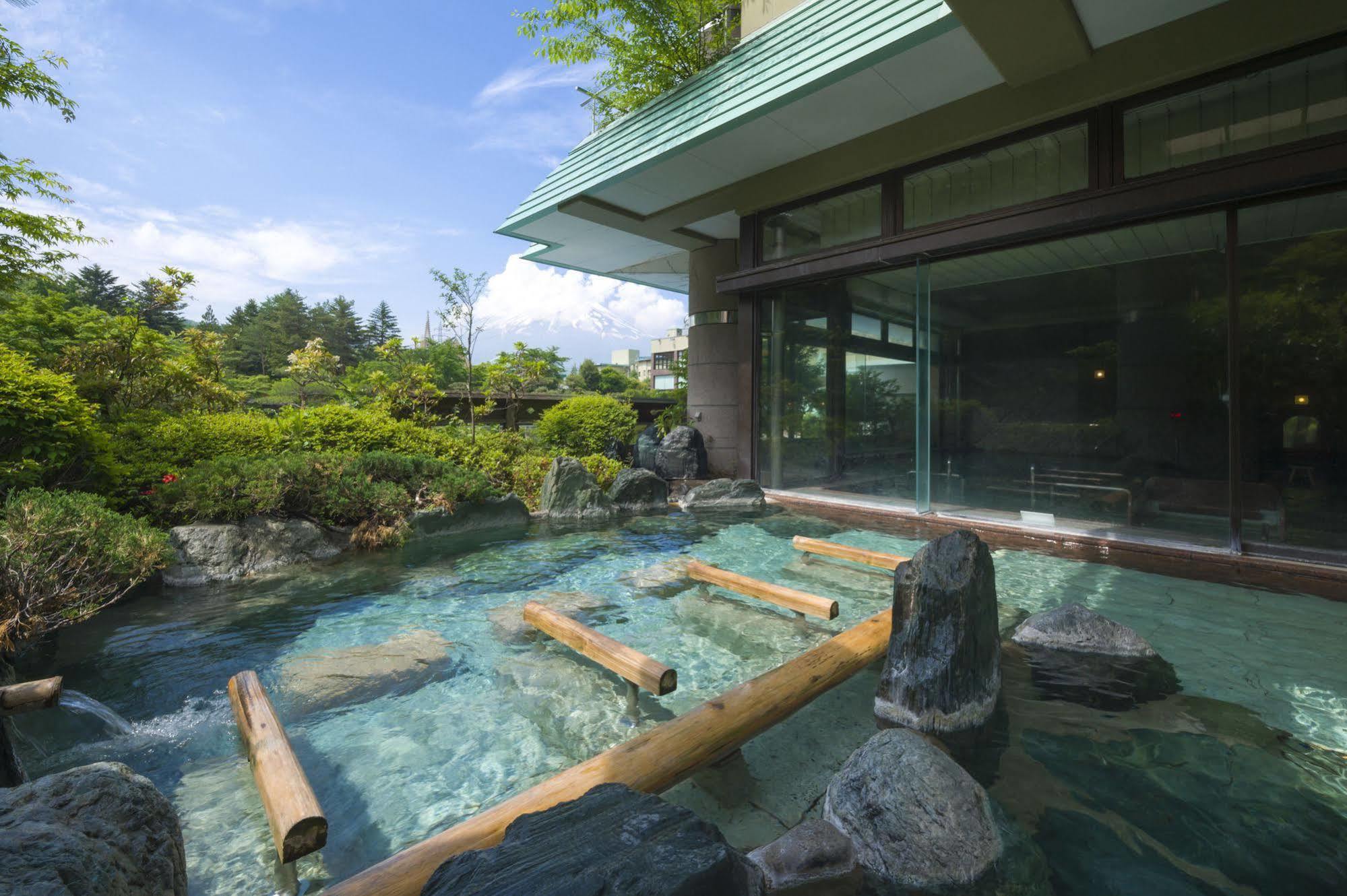 Готель Fujisan Onsen Bessho Sasa Фудзі-Йосіда Екстер'єр фото